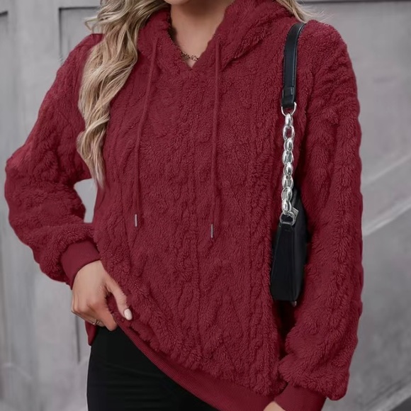 New Soft fuzzy and warm hoodie - Picture 2 of 7